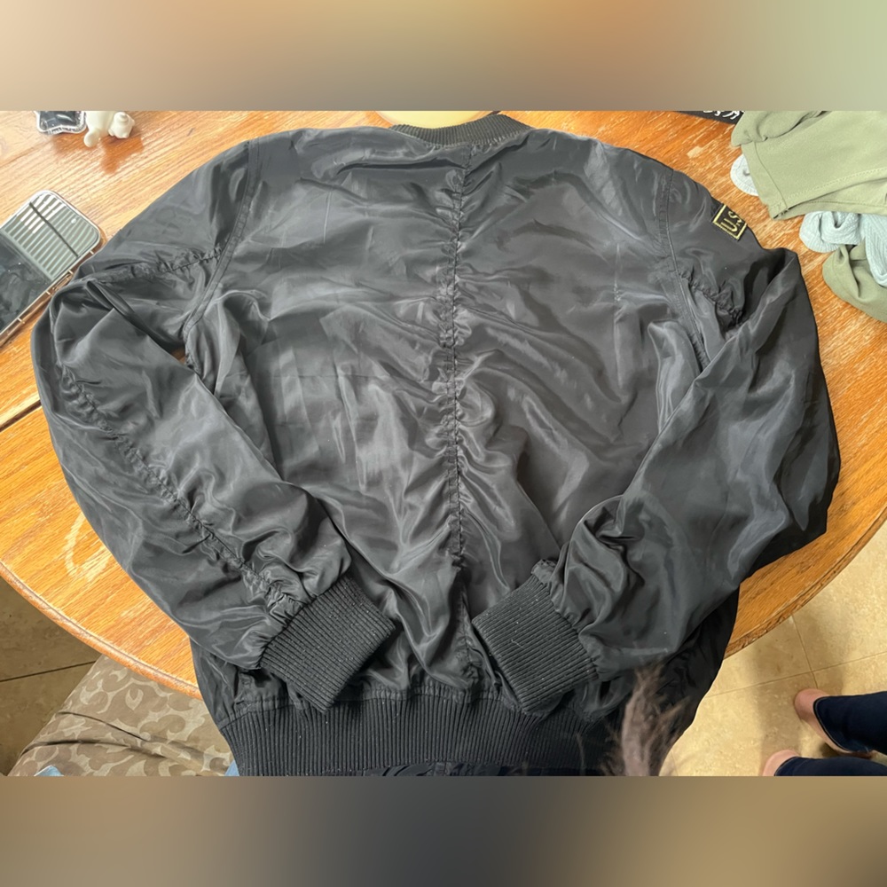 Black bomber jacket - Picture 3 of 3